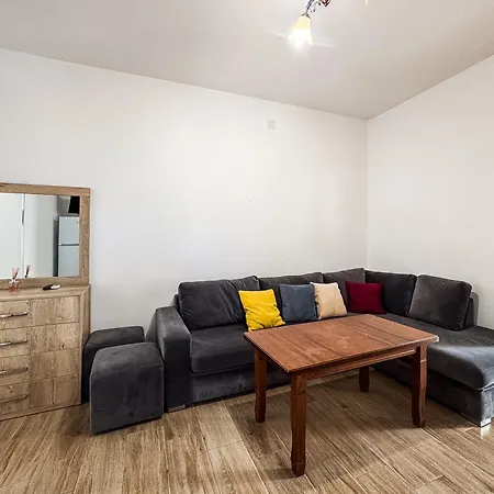 2-bedroom Apartment, 5 Min To Sea * Velipojë